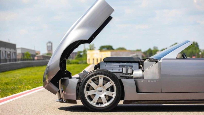 Форд Шелби Кобра концепт