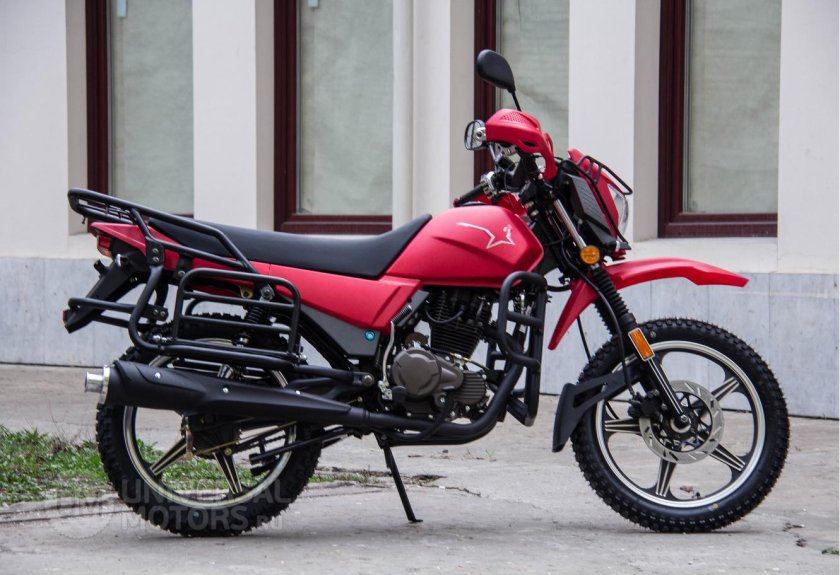 Мотоцикл интрудер 200