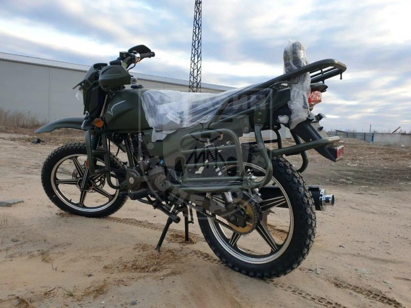Мотоцикл мотоцикл интрудер 200