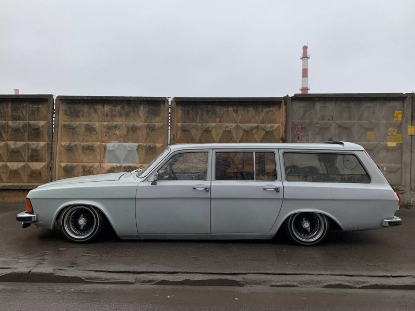 Волга ГАЗ 2402