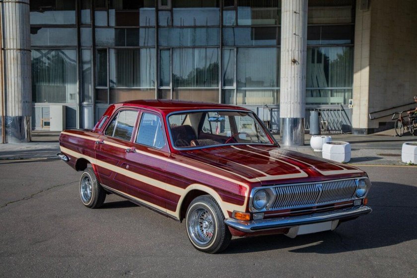 Волга ГАЗ 24 лоурайдер