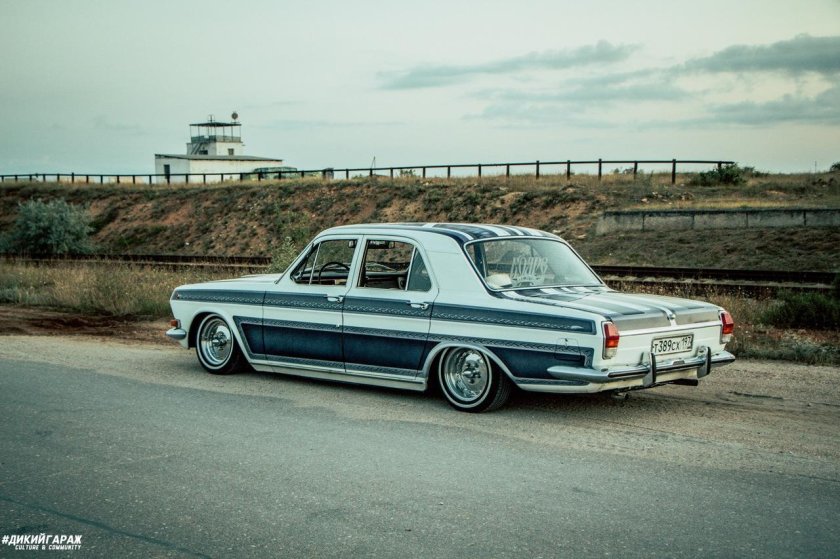 Волга ГАЗ 24 лоурайдер