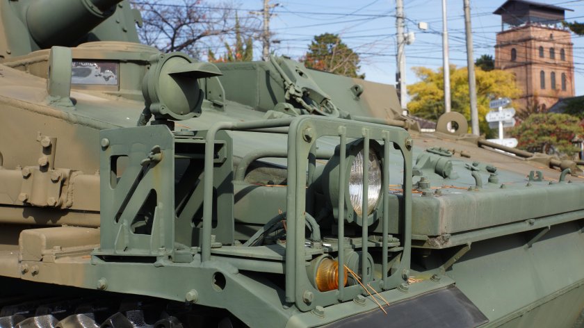 2 с 4 тюльпан 240 мм самоходный миномет