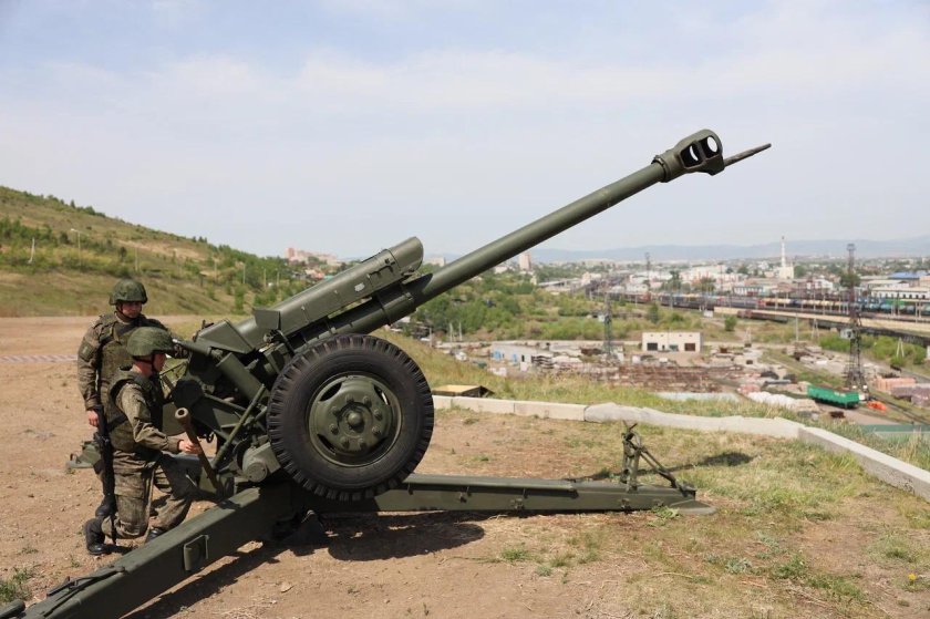 152-Мм пушка-гаубица д-30