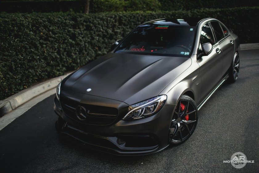 Мерседес АМГ е63s чëрный