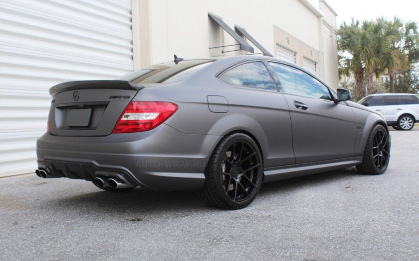 Мерседес АМГ 63 серый матовый