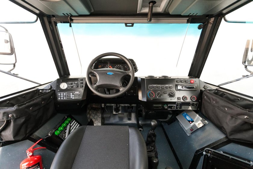 Снегоболотоход Кречет