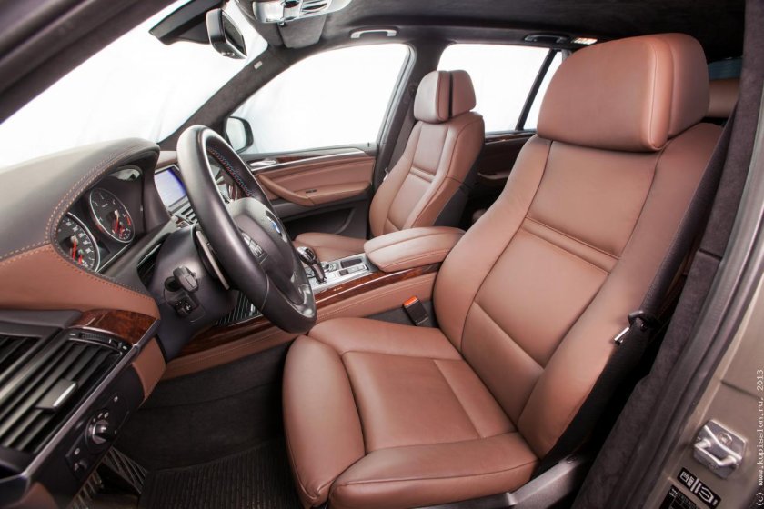 BMW x5 e53 коричневый салон