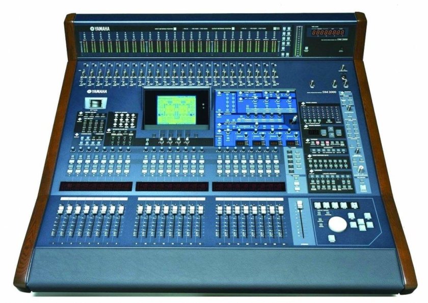 Yamaha dm2000