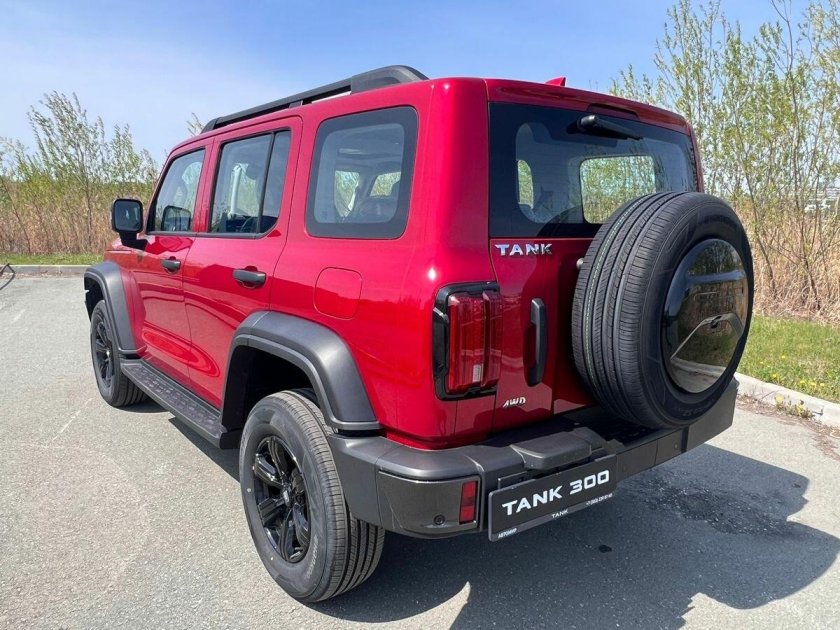 Tank 300 2023