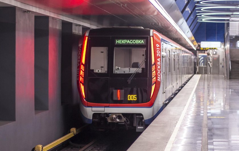 Вагон метро 81-765