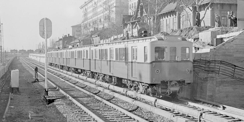 Метро Балинского и Кнорре