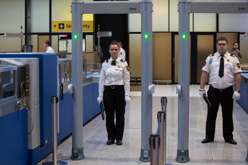 Служба авиационной безопасности в аэропорту Шереметьево