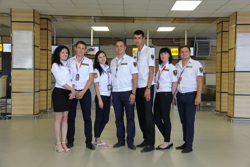 Инспектор службы авиационной безопасности Шереметьево