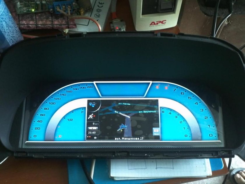 Venator приборная панель