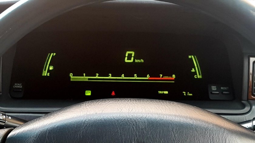 Электронная приборная панель Тойота Марк 2 100