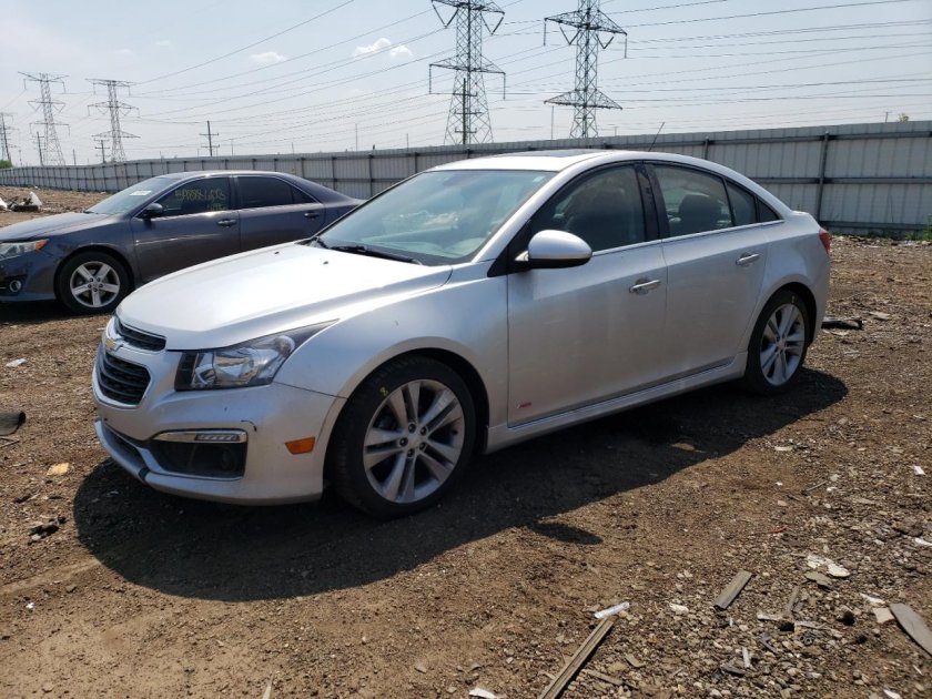 Шевроле Круз на статус в ватсапе