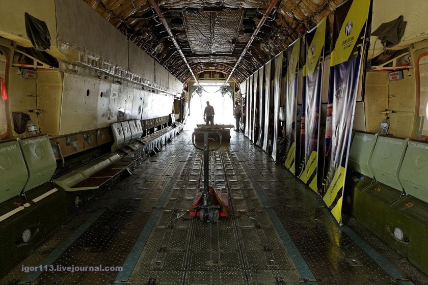 Грузовая кабина ил-76