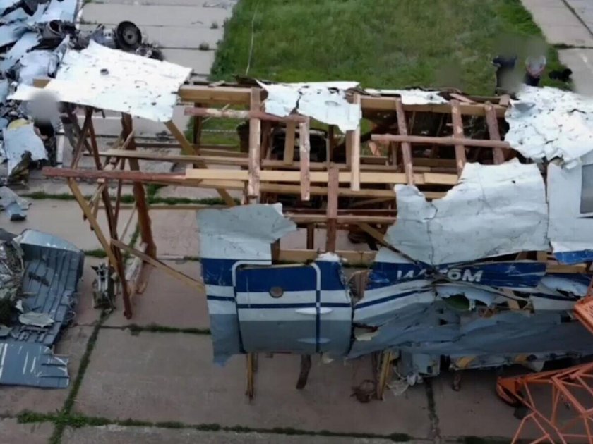 Самолет ил 76