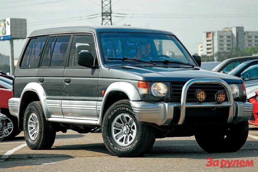 Митсубиси Паджеро 2