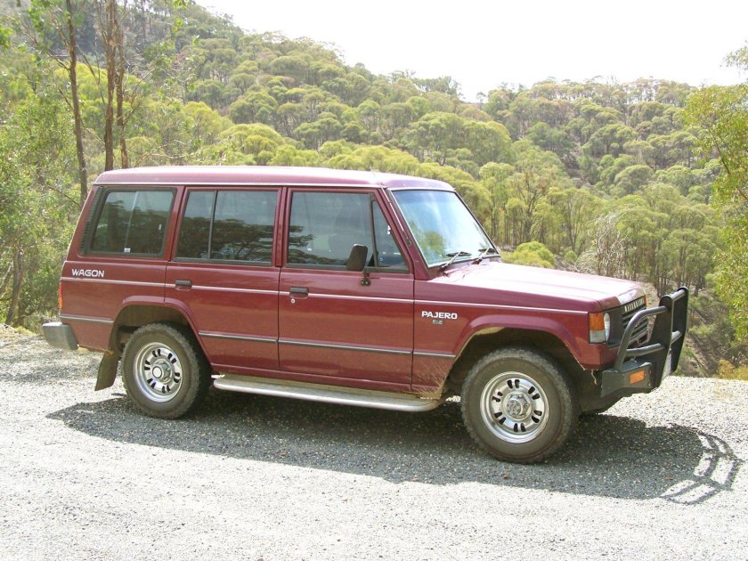 Митсубиси Паджеро 1