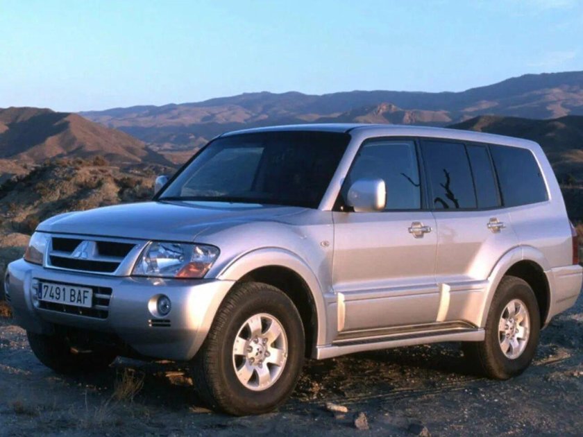 Mitsubishi pajero 3