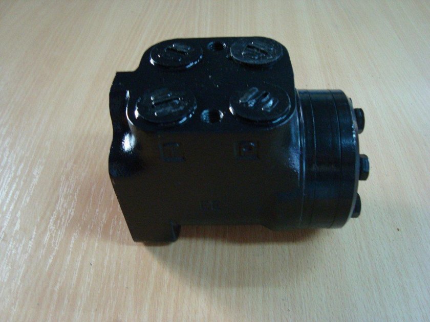 Насос-дозатор д100-14.20-02