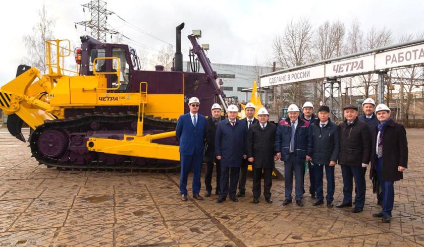 КТЗ тракторный завод