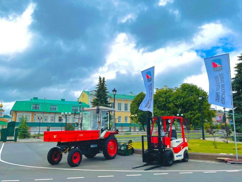 Трактор универсал ЧЗСА