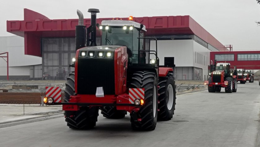 Трактор кировец к 9000