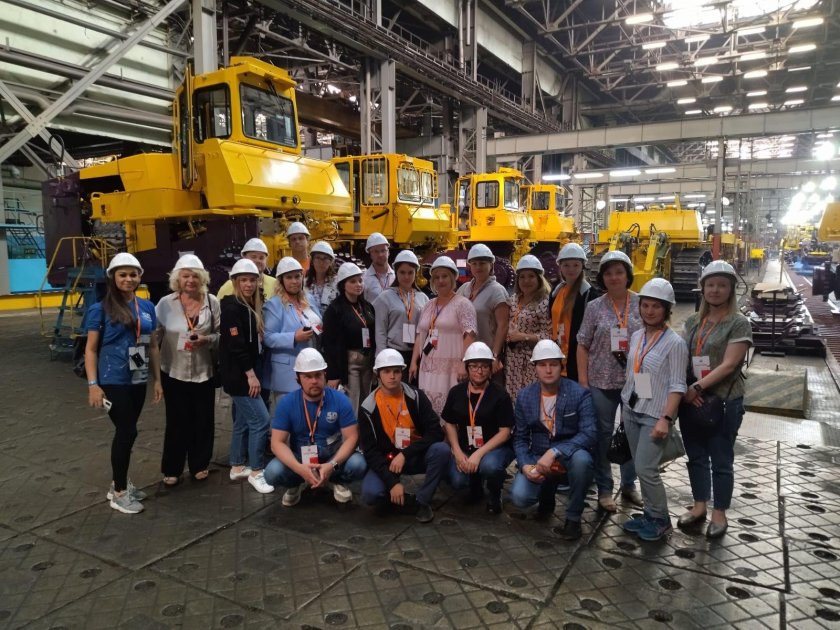 Молодежь КАМАЗА