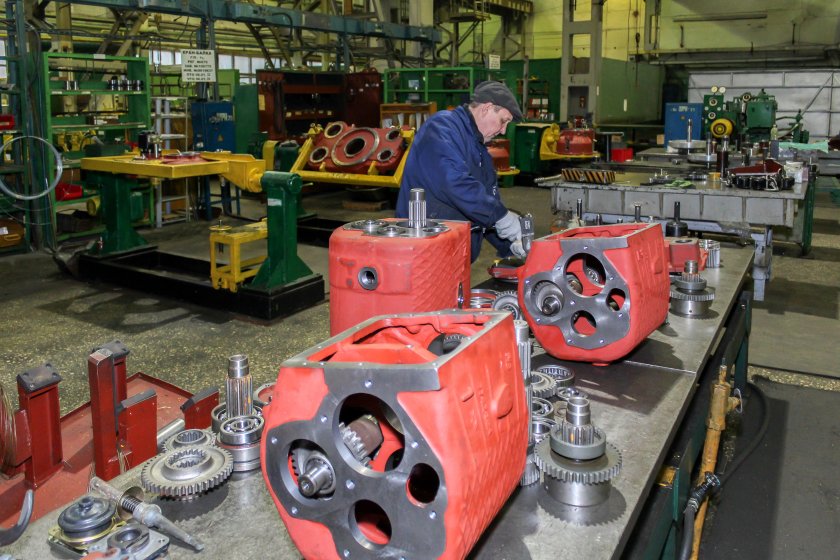 Чебоксарский завод промышленных тракторов