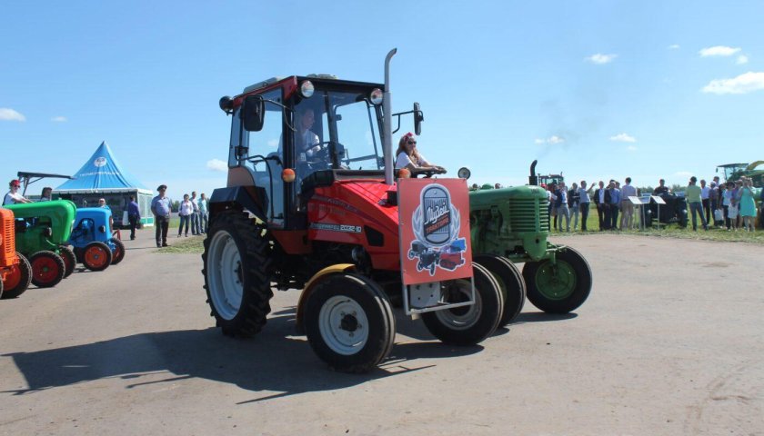 Беспилотный трактор Беларус