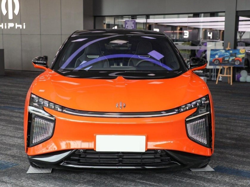 Электрокар hiphi x 2023