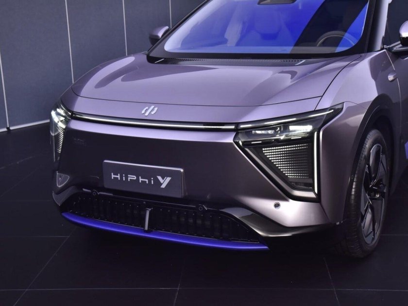 Автомобиль hiphi 2023