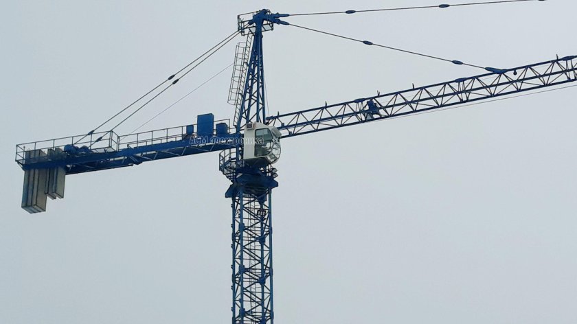 Башенный кран QTZ 125