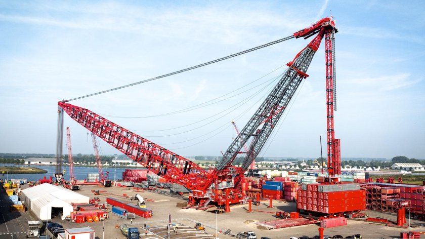 Самый мощный кран в мире