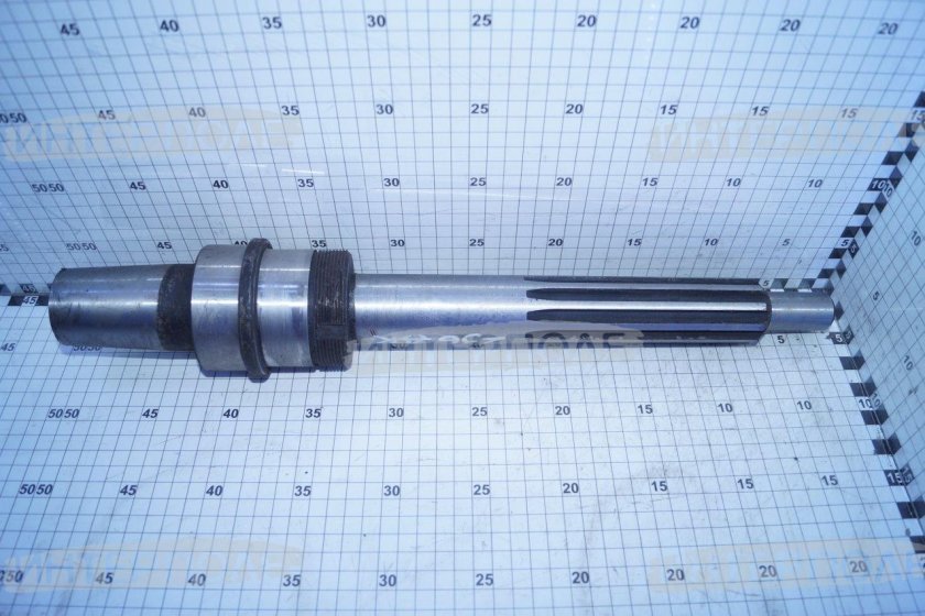 Вал муфты сцепления Енисей 1200 ЯМЗ 236