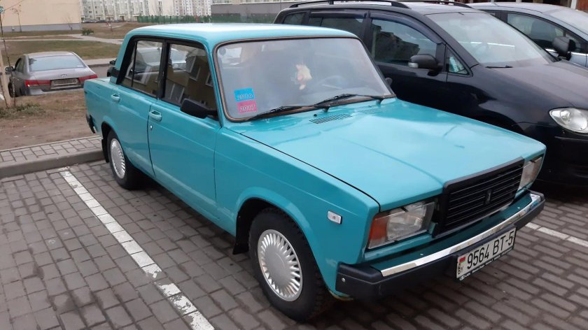 ВАЗ 2107 бирюзовая