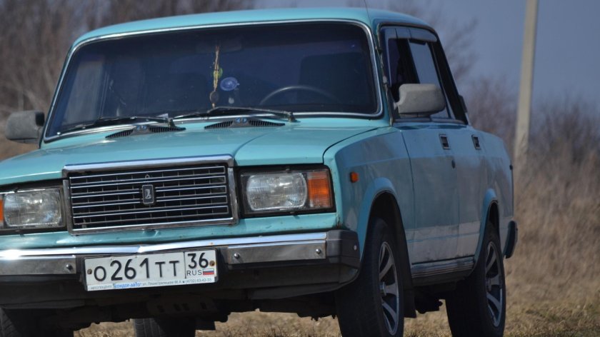 ВАЗ 2107 бирюзовая