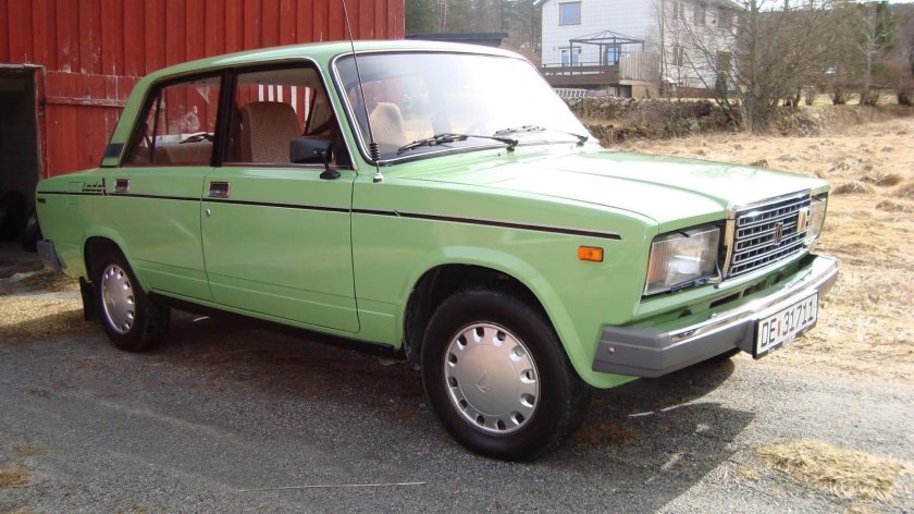 Ваз 2107 тёмно зелёная