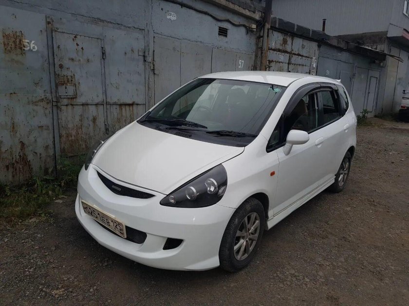 Хонда фит 2006 белая