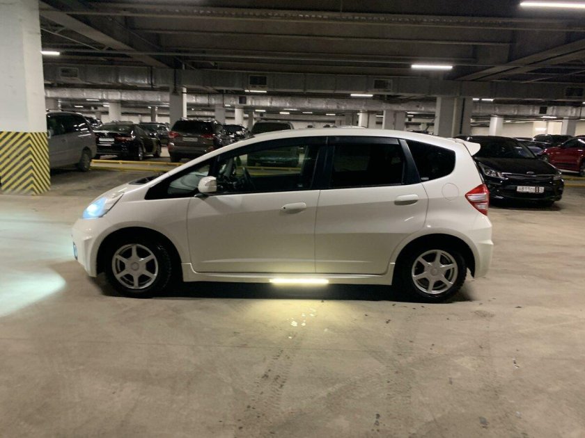 Honda Fit с люком