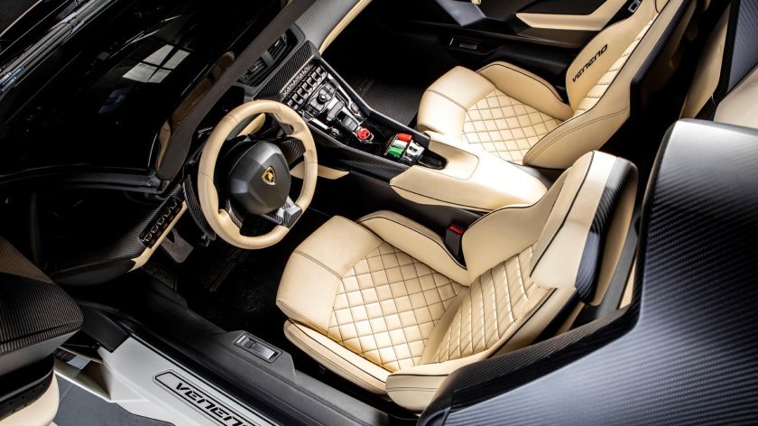 Lamborghini Veneno Roadster 2014