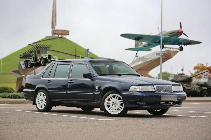Volvo s90