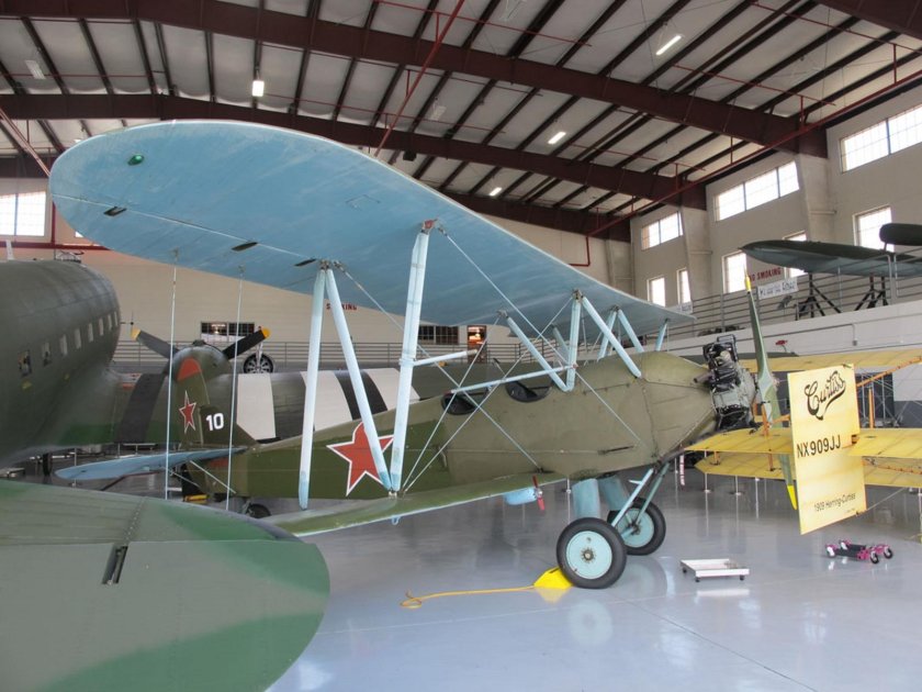 Поликарпов у-2