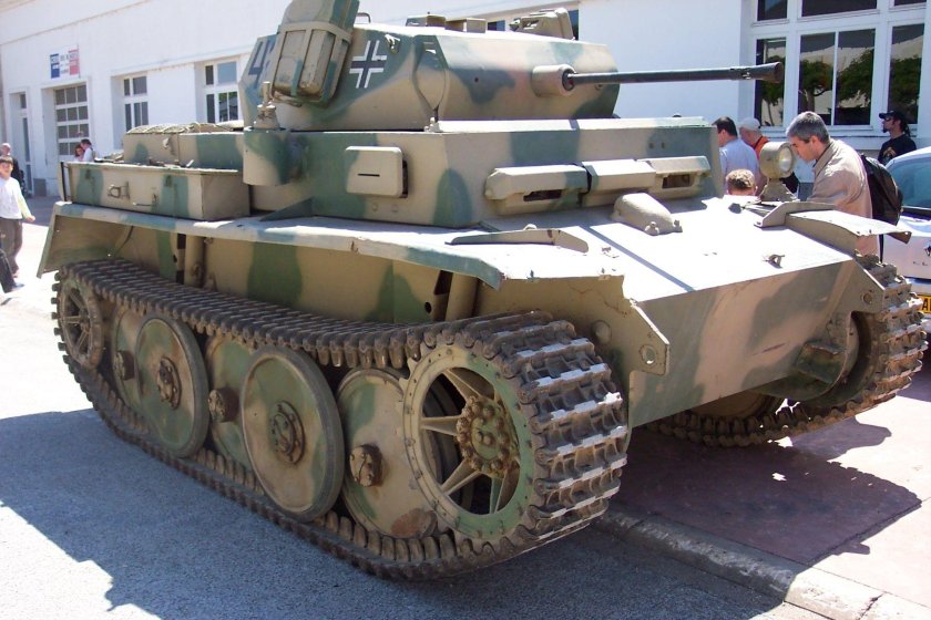 PZ 2 Ausf l Luchs