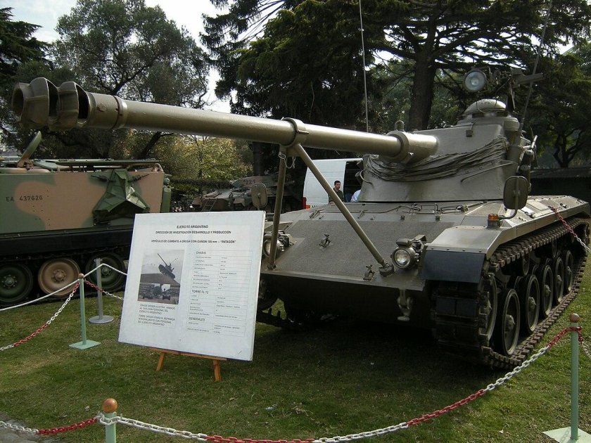 Sk-105 «Кирасир»