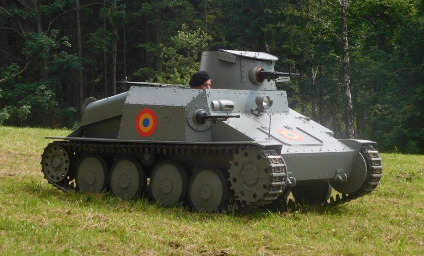 ČKD Ah-IV (R-1) авиармор