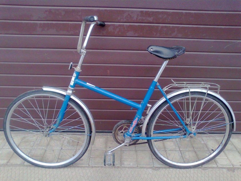 Велосипед салют 24